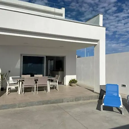 Casa De Playa Maravillosa En Taliarte 別荘