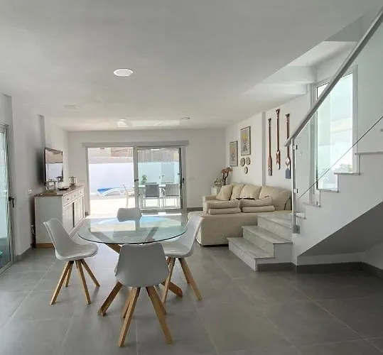 Hébergement de vacances Casa De Playa Maravillosa En Taliarte *